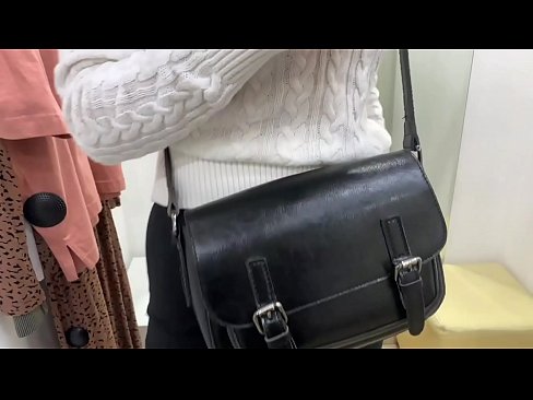 ❤️ Fa'alilolilo fa'alaua'itele o tama'i pipi FeralBerry ma se dildo i totonu o le potu fetaui Pono fb