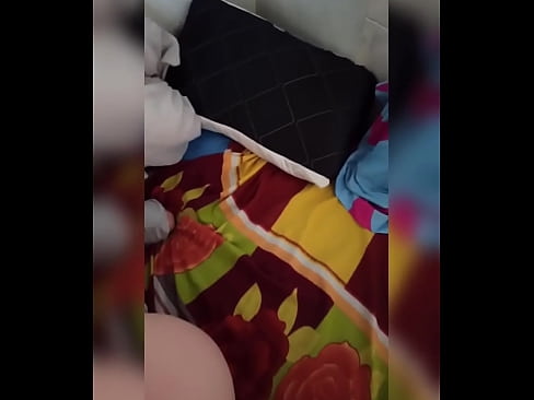 ❤️ O la'u uo e nofo na o ia i le fale ona o lana tane e alu i tafaoga ma ou te faaaogaina le avanoa e fufui ai ma faatumu lana asini i le susu. Pono fb